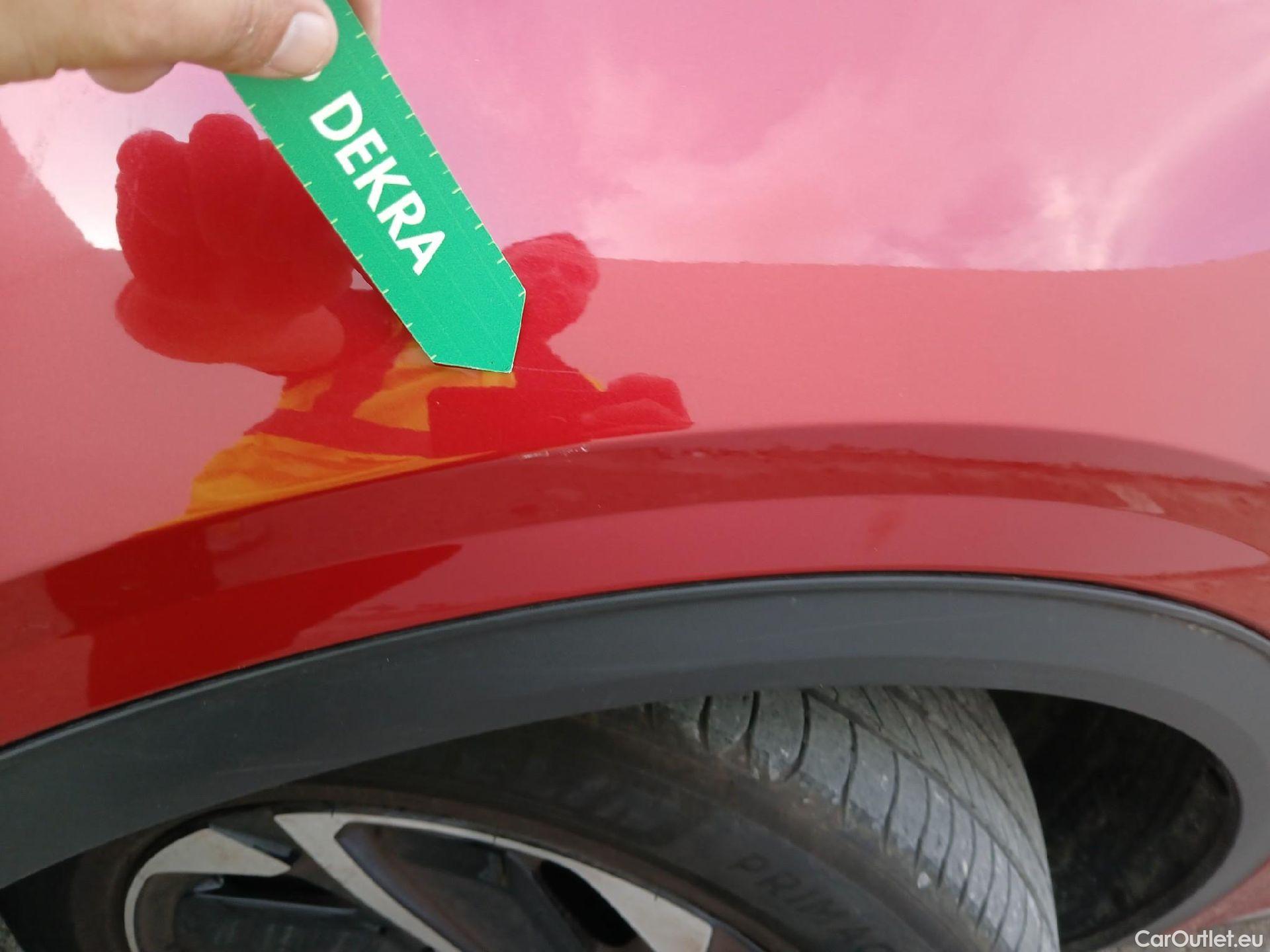 KIA  Sportage KIA  / 2022 / 5P / todoterreno 1.6 T-GDi MHEV 110kW (150CV) Drive 4x2 (AC2) #14