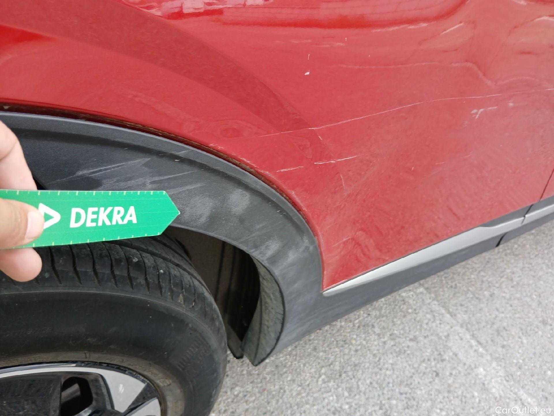 KIA  Sportage KIA  / 2022 / 5P / todoterreno 1.6 T-GDi MHEV 110kW (150CV) Drive 4x2 (AC2) #47