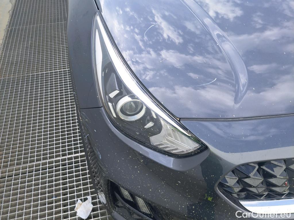 KIA  Niro  Drive 1.6 AT6 E6d #18