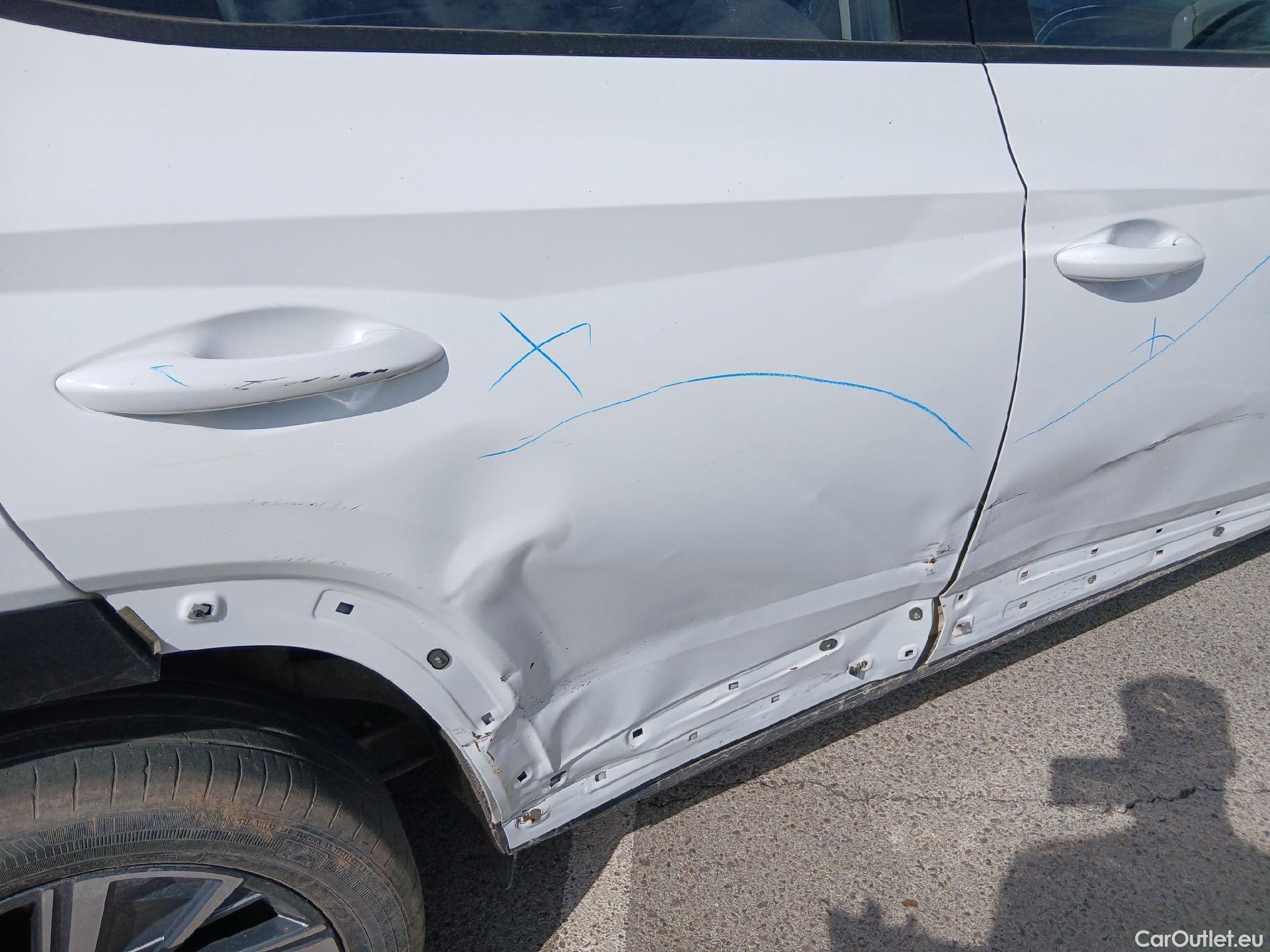  Hyundai  Tucson HYUNDAI  / 2020 / 5P / todoterreno 1.6 CRDI 100kW (136CV) 48V Maxx DCT #85