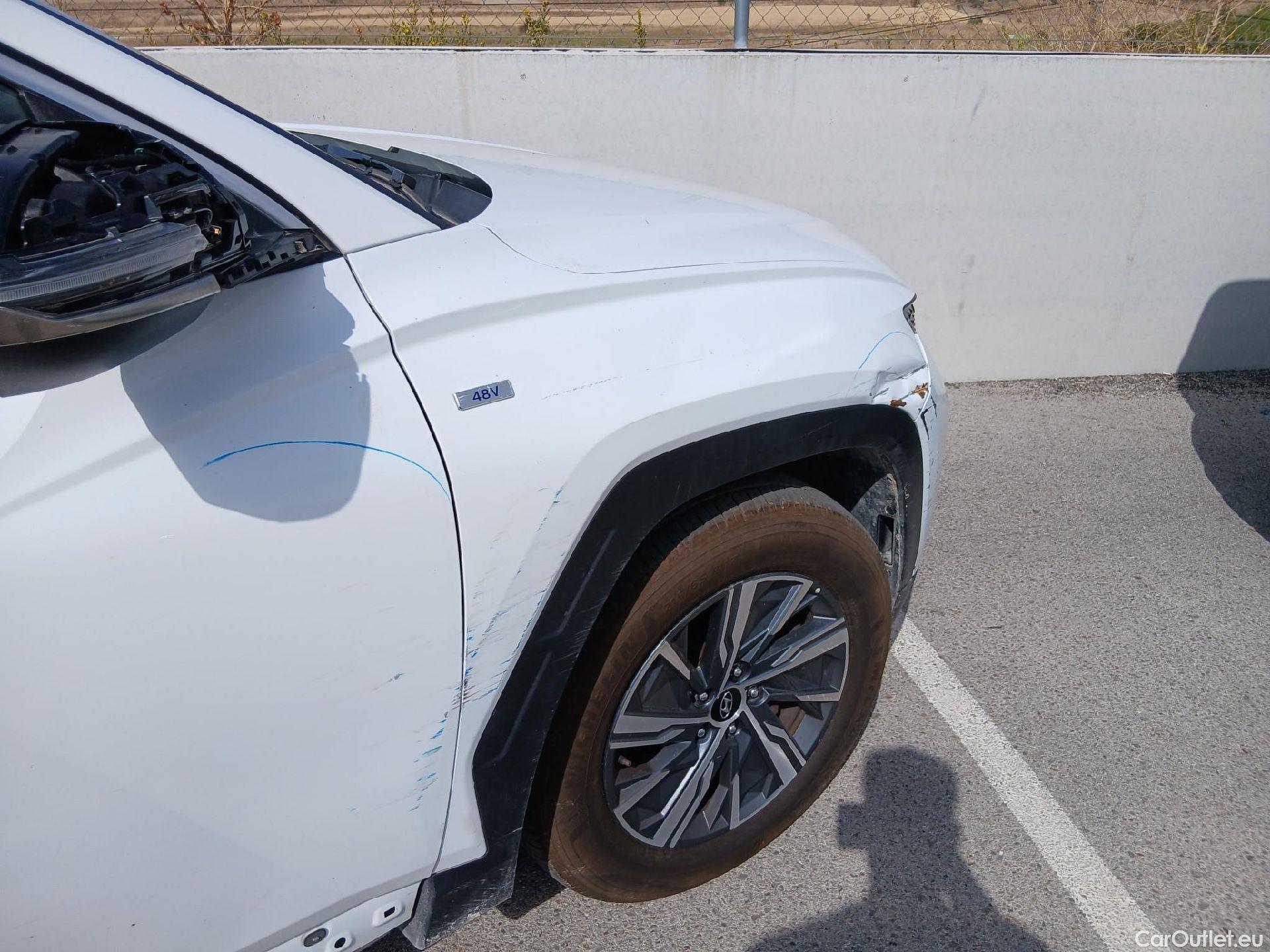  Hyundai  Tucson HYUNDAI  / 2020 / 5P / todoterreno 1.6 CRDI 100kW (136CV) 48V Maxx DCT #100