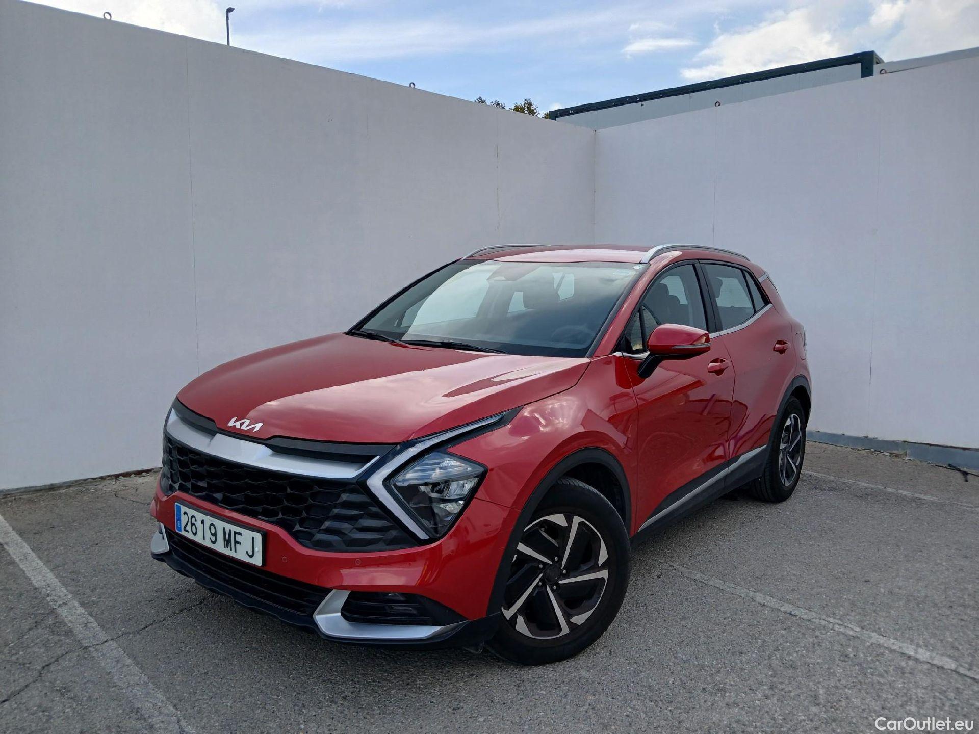 KIA  Sportage KIA  / 2022 / 5P / todoterreno 1.6 T-GDi MHEV 110kW (150CV) Drive 4x2 (AC2) #1