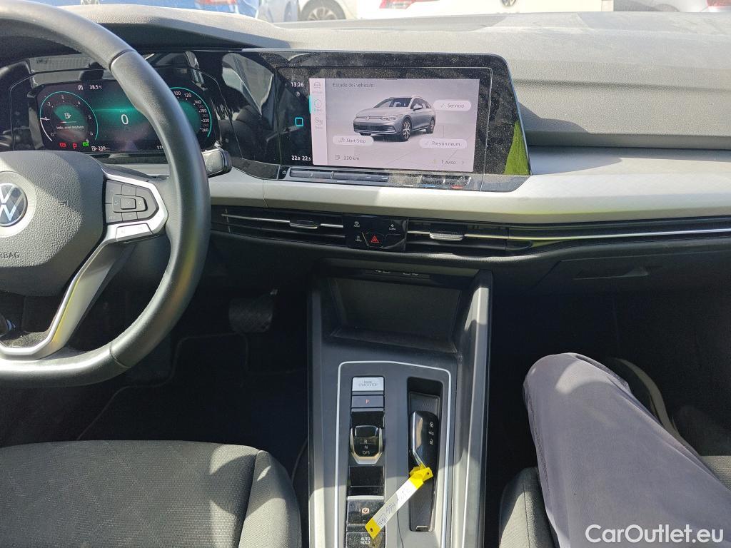 Volkswagen  Golf  VOLKSWAGEN / 2020 / 5P / familiar 2.0 TDI 85kW (115CV) DSG Variant #13