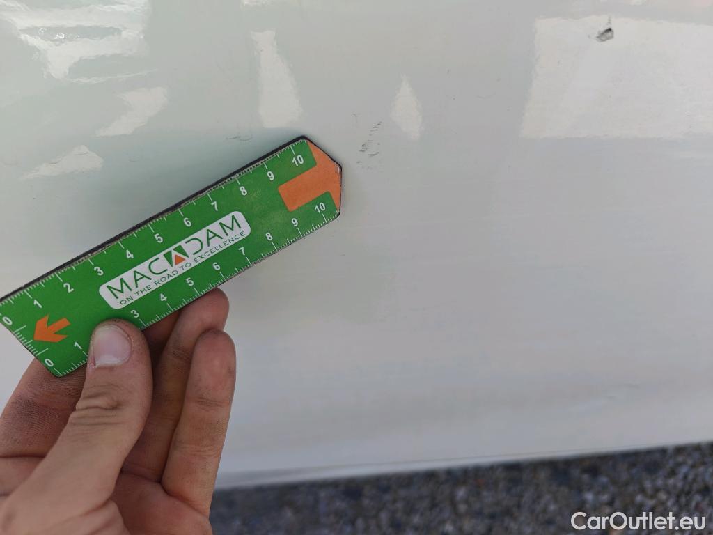 Volkswagen  Golf  VOLKSWAGEN / 2020 / 5P / familiar 2.0 TDI 85kW (115CV) DSG Variant #43