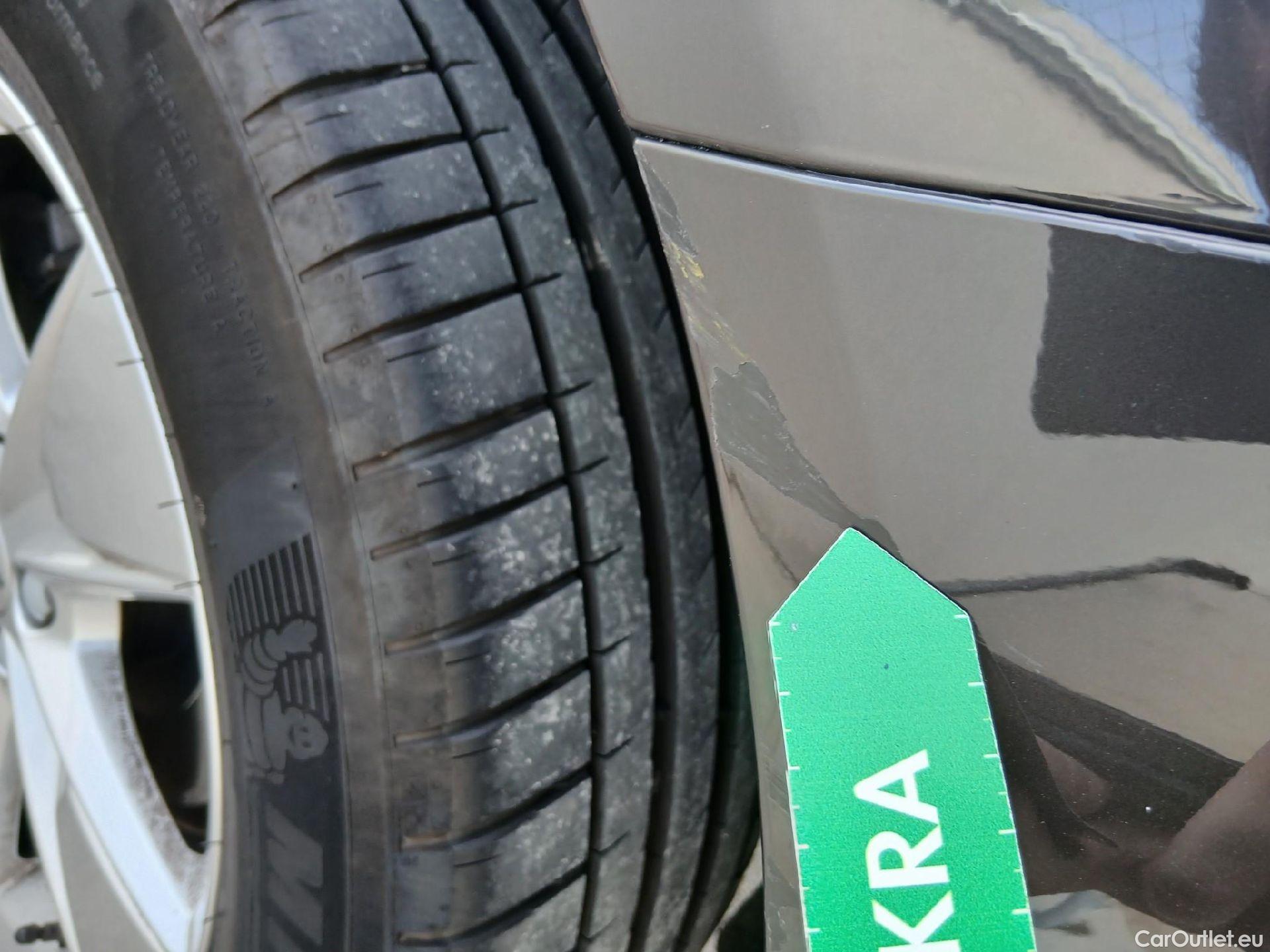 Volvo  XC60  Core 2WD 2.0 B4 195CV AT8 E6d #30