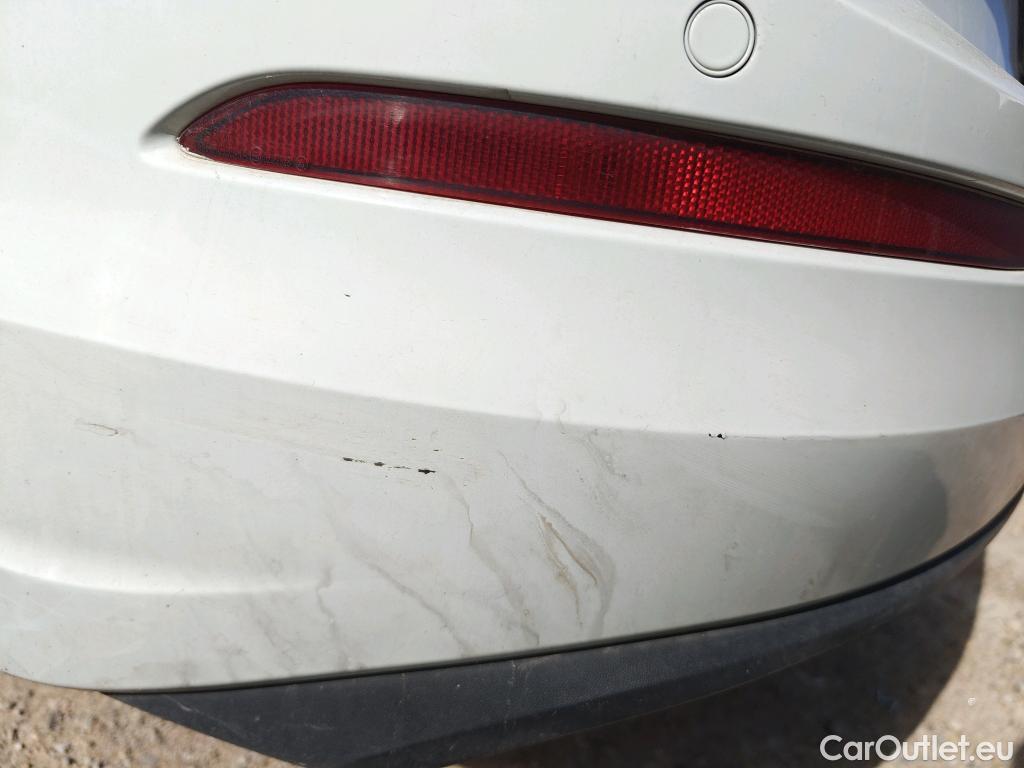 Volkswagen  Golf  VOLKSWAGEN / 2020 / 5P / familiar 2.0 TDI 85kW (115CV) DSG Variant #60