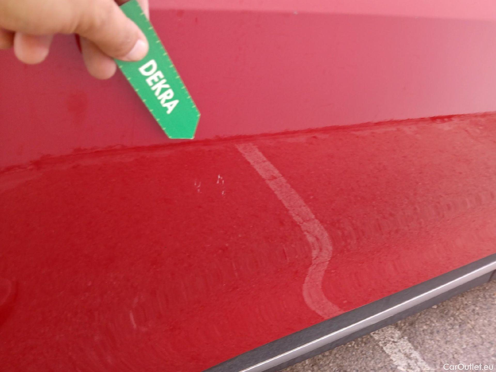 KIA  Sportage KIA  / 2022 / 5P / todoterreno 1.6 T-GDi MHEV 110kW (150CV) Drive 4x2 (AC2) #18