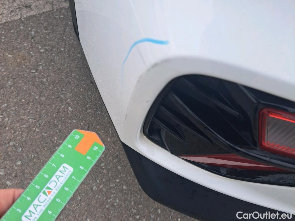 KIA  Niro KIA  / 2019 / 5P / crossover 1.6 GDi PHEV 104kW (141CV) Drive #4