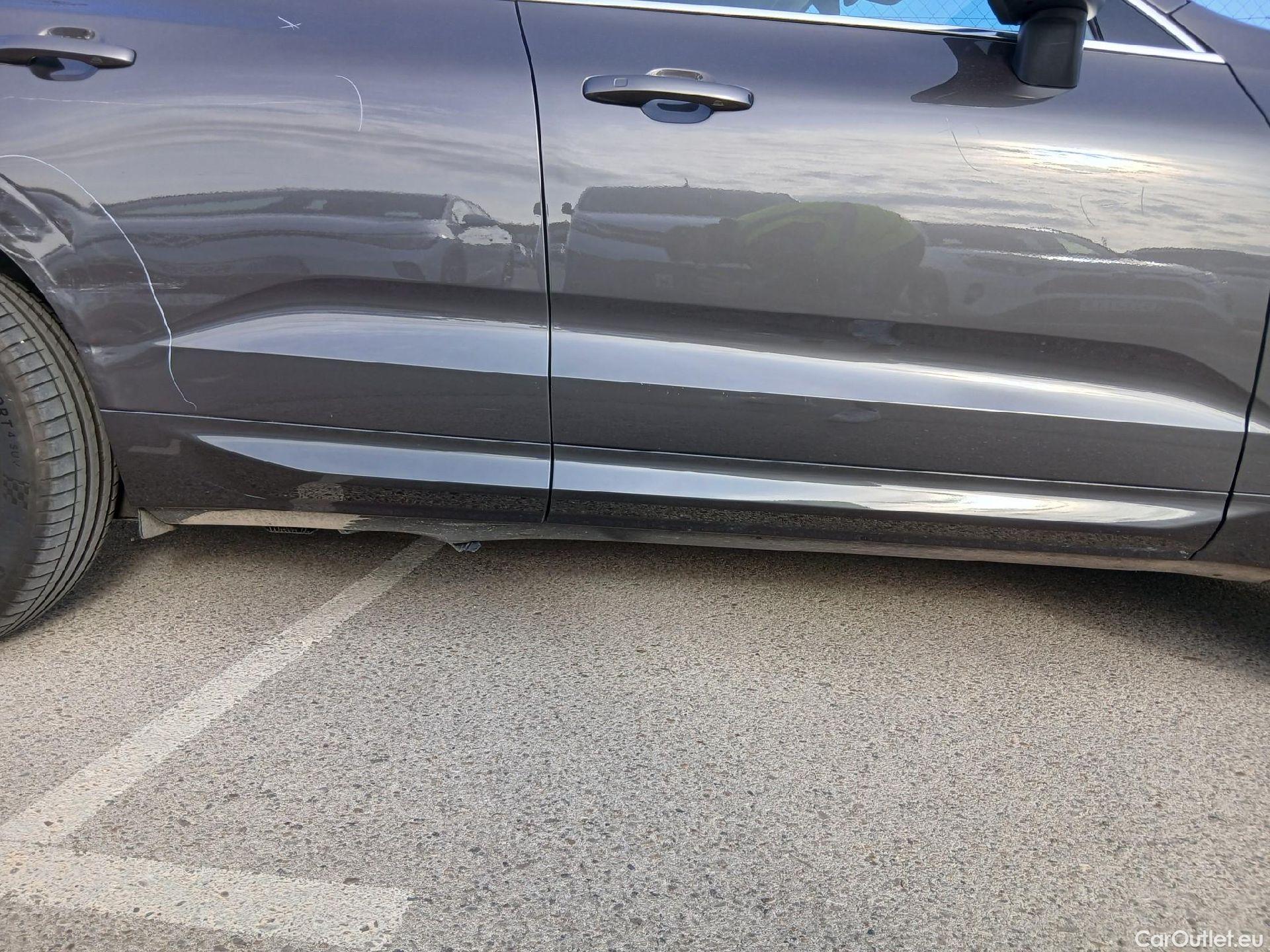 Volvo  XC60  Core 2WD 2.0 B4 195CV AT8 E6d #40