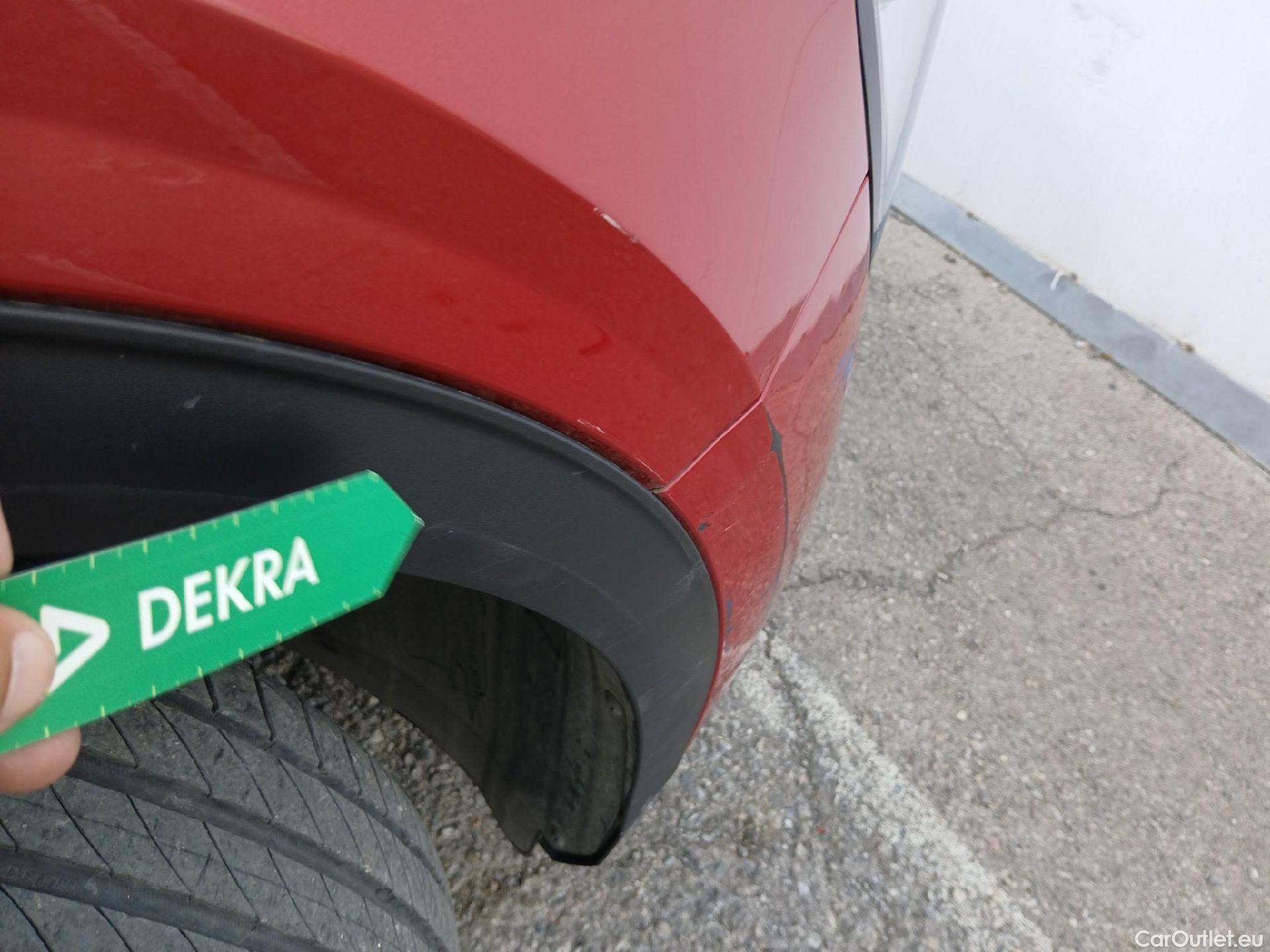 KIA  Sportage KIA  / 2022 / 5P / todoterreno 1.6 T-GDi MHEV 110kW (150CV) Drive 4x2 (AC2) #55