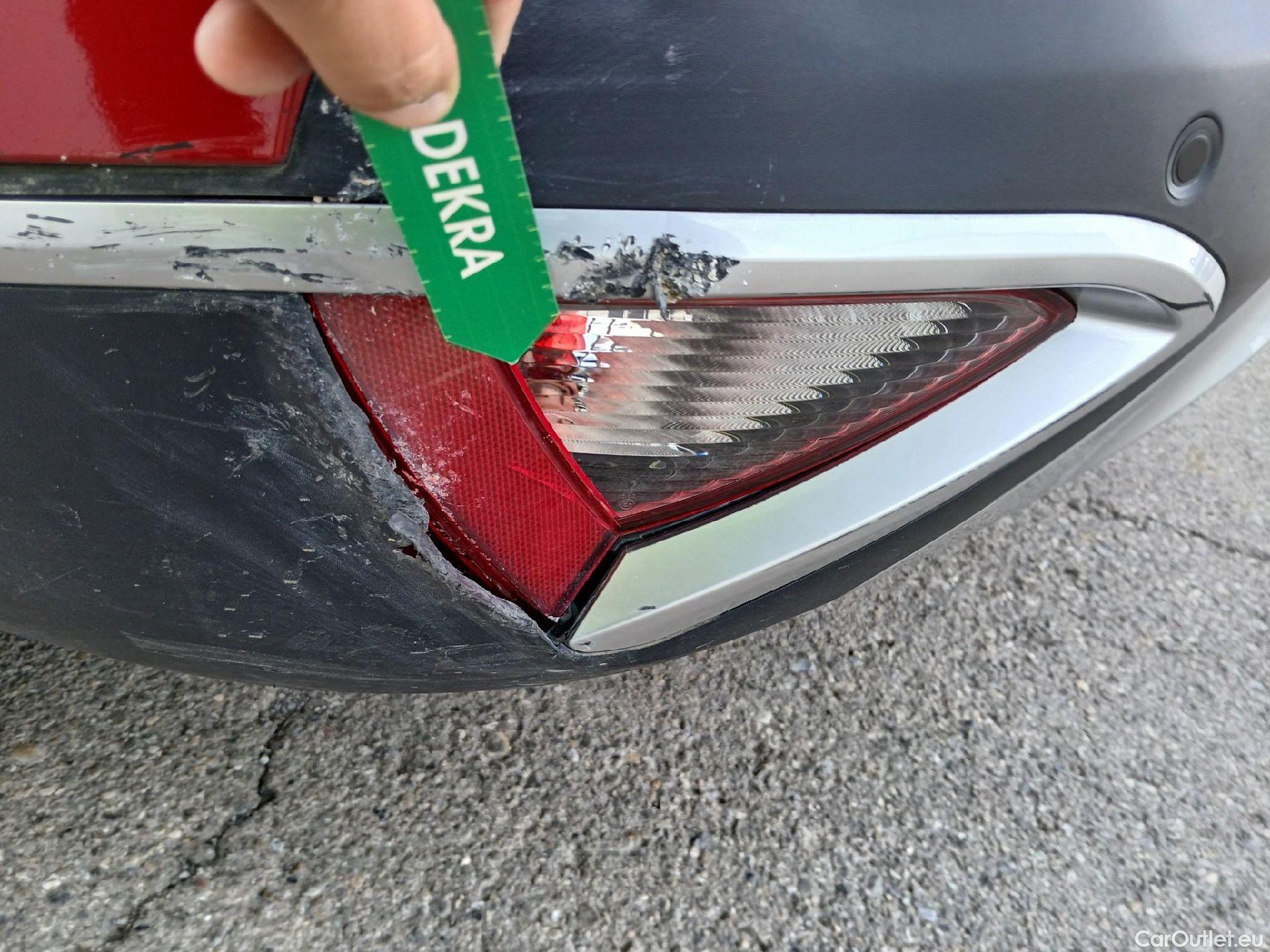 KIA  Sportage KIA  / 2022 / 5P / todoterreno 1.6 T-GDi MHEV 110kW (150CV) Drive 4x2 (AC2) #31