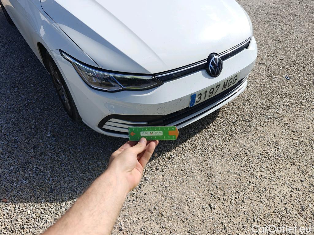 Volkswagen  Golf  VOLKSWAGEN / 2020 / 5P / familiar 2.0 TDI 85kW (115CV) DSG Variant #35