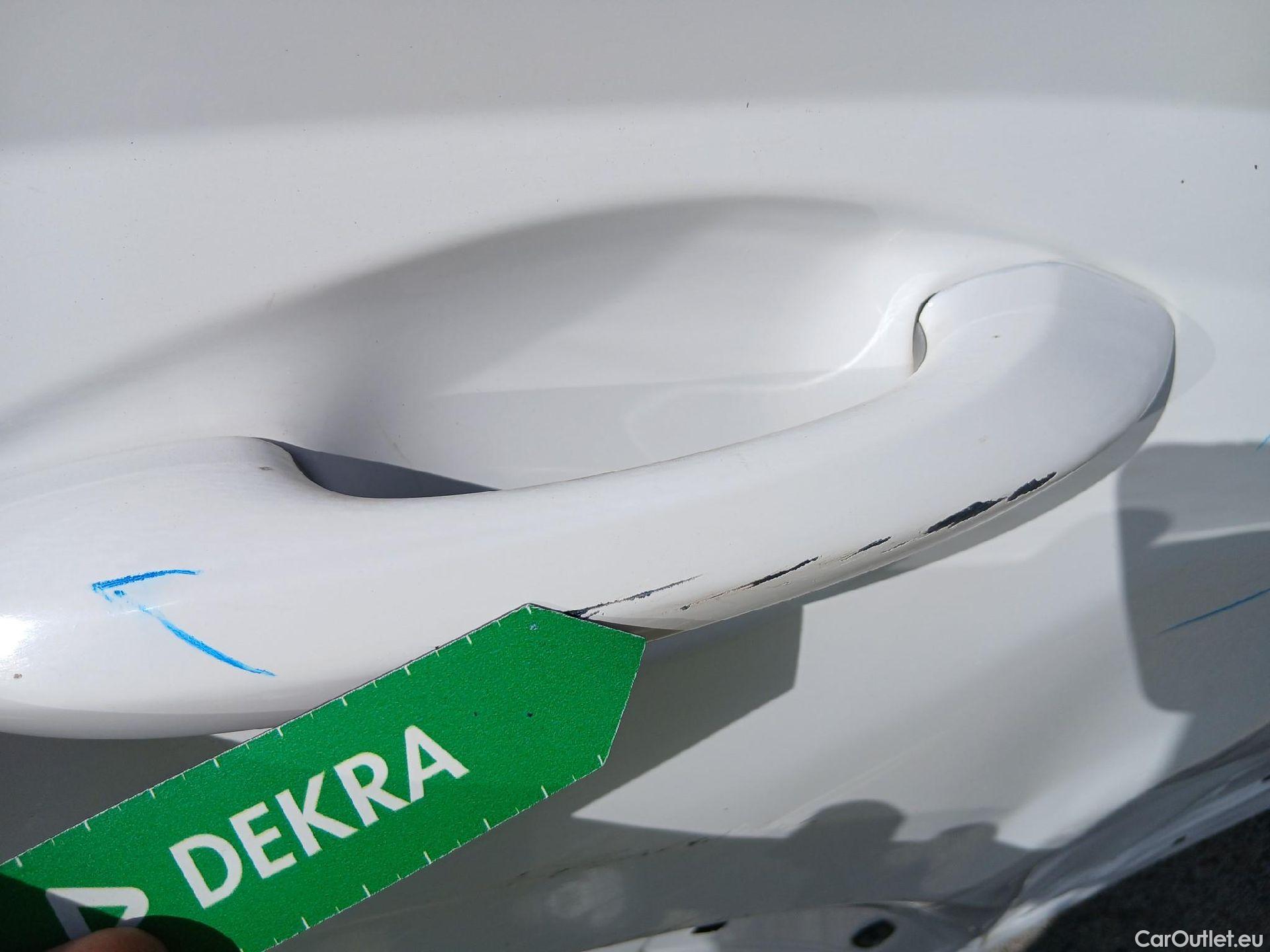  Hyundai  Tucson HYUNDAI  / 2020 / 5P / todoterreno 1.6 CRDI 100kW (136CV) 48V Maxx DCT #81