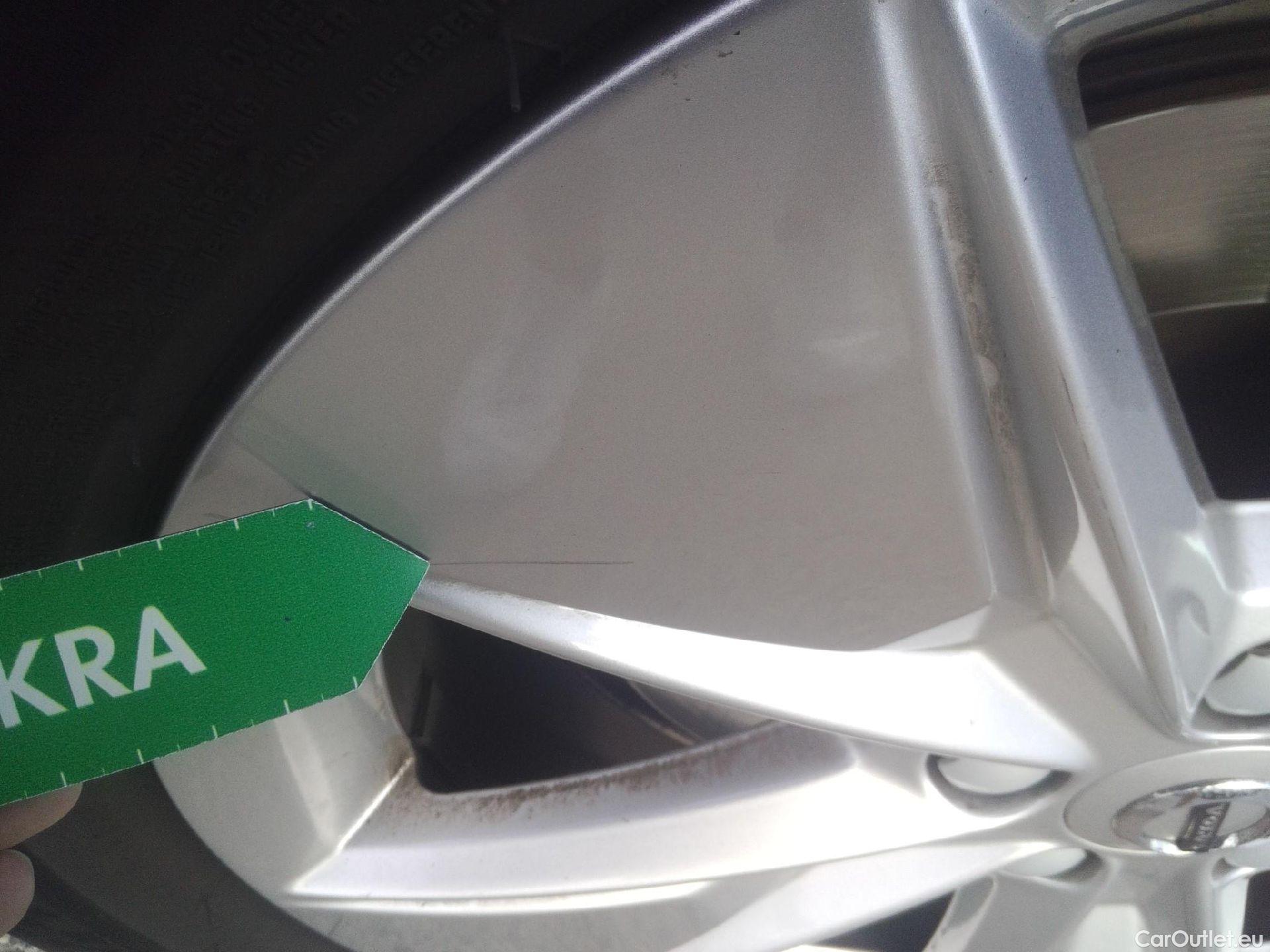 Volvo  XC60  Core 2WD 2.0 B4 195CV AT8 E6d #12