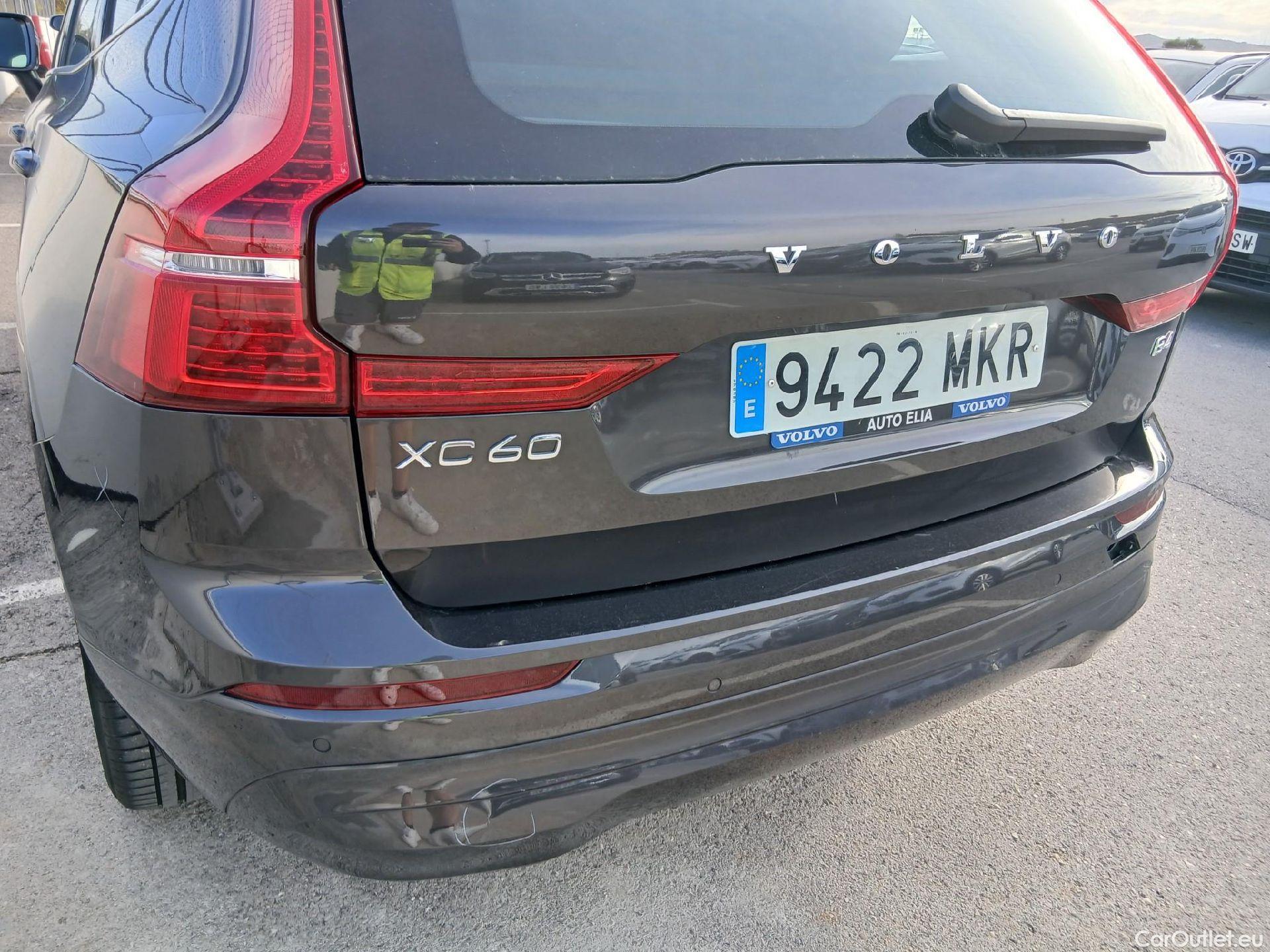 Volvo  XC60  Core 2WD 2.0 B4 195CV AT8 E6d #29