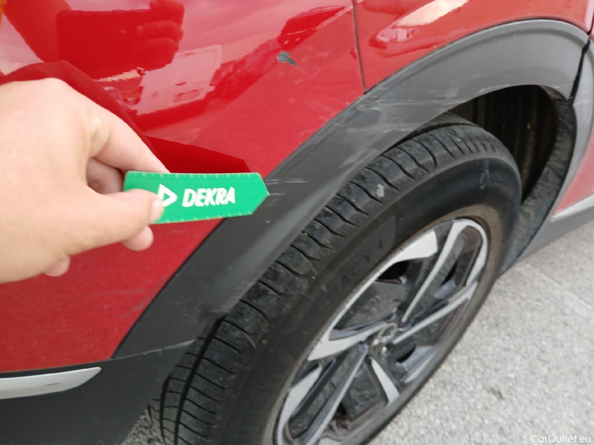 KIA  Sportage KIA  / 2022 / 5P / todoterreno 1.6 T-GDi MHEV 110kW (150CV) Drive 4x2 (AC2) #41