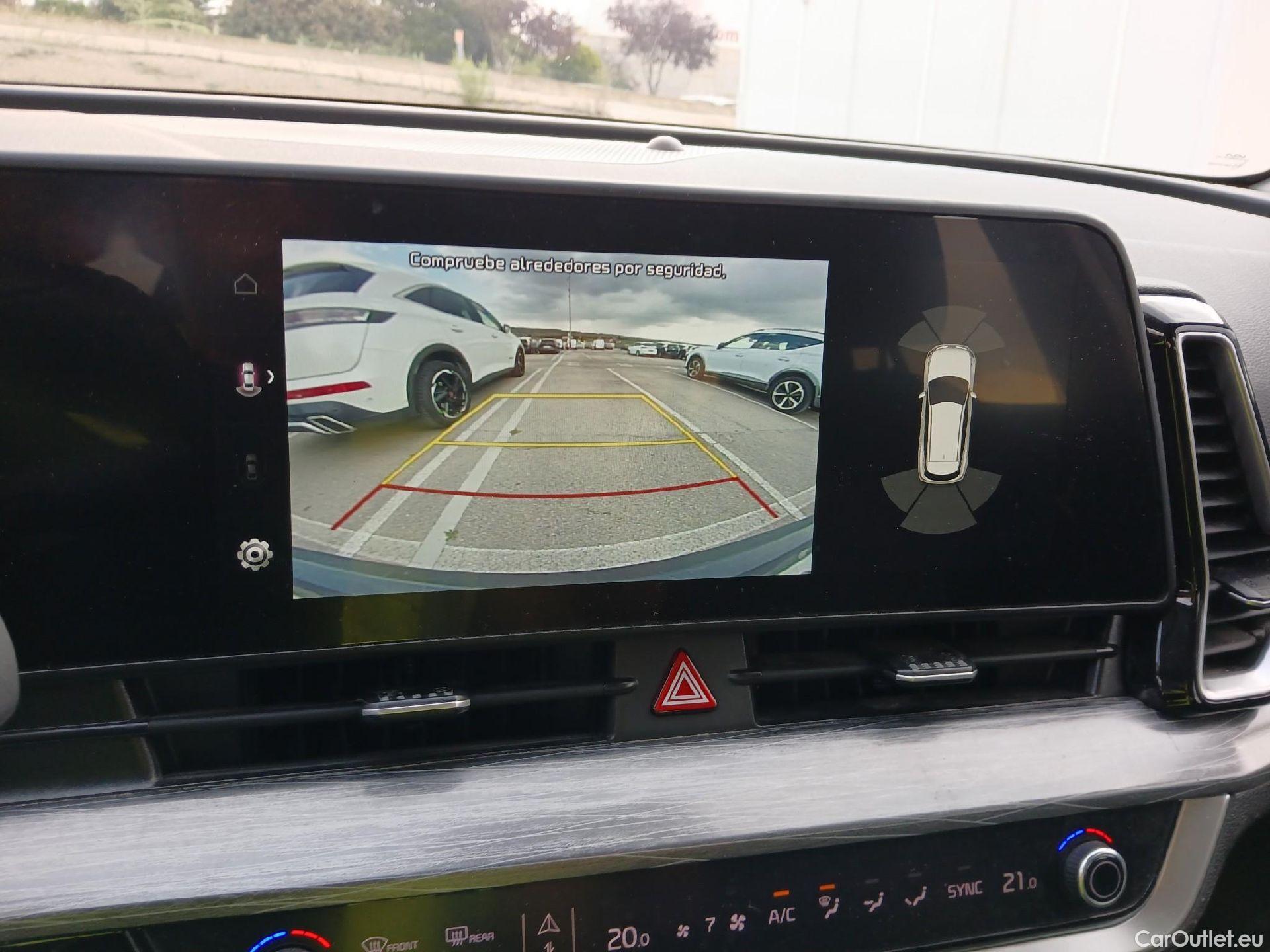 KIA  Sportage KIA  / 2022 / 5P / todoterreno 1.6 T-GDi MHEV 110kW (150CV) Drive 4x2 (AC2) #12