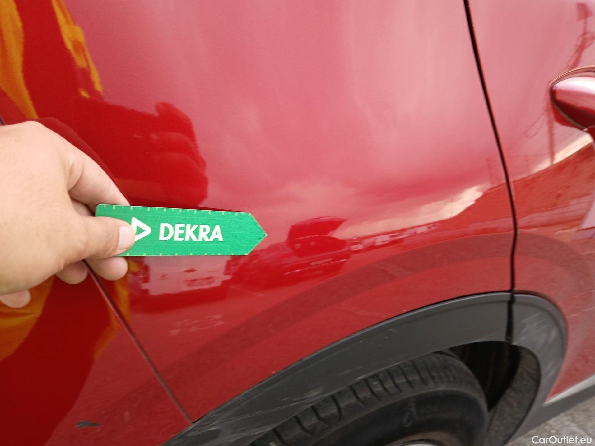 KIA  Sportage KIA  / 2022 / 5P / todoterreno 1.6 T-GDi MHEV 110kW (150CV) Drive 4x2 (AC2) #43