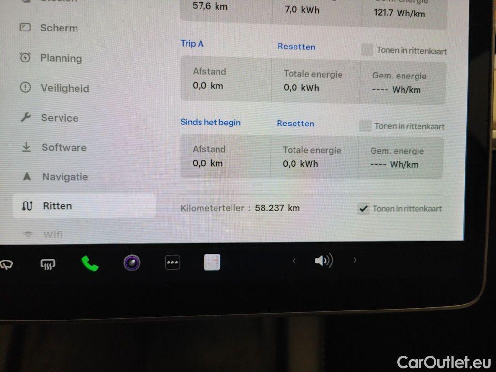 Tesla  Model 3 Tesla  Standard RWD Plus 4d #6
