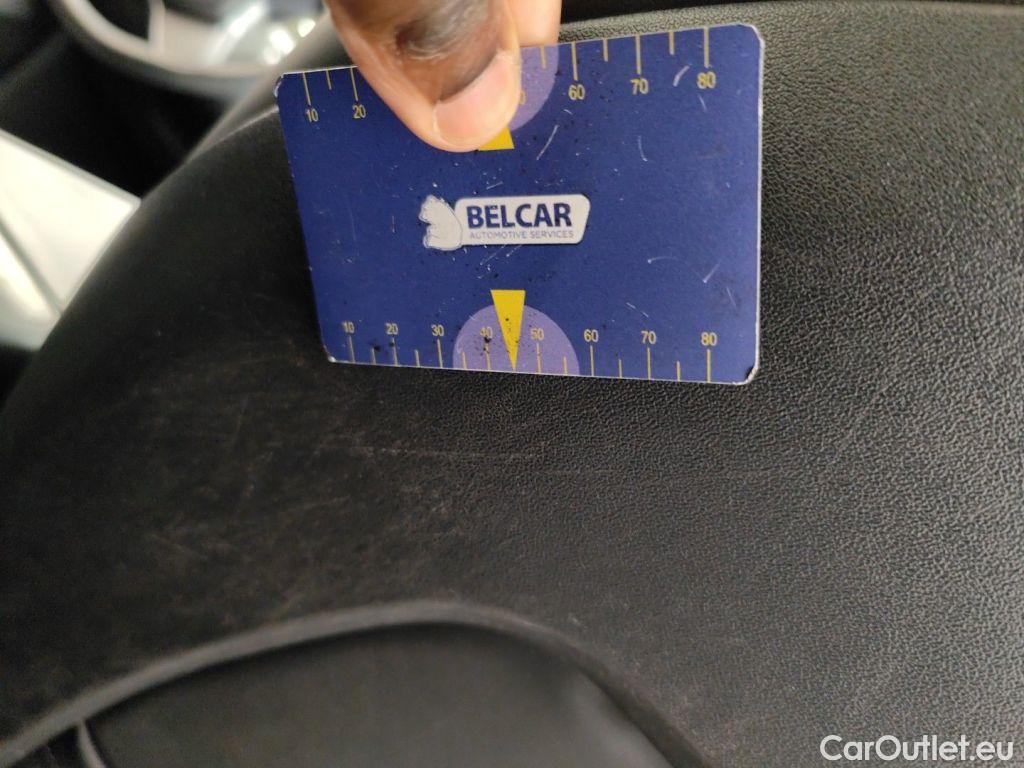 Tesla  Model 3 Tesla  Standard RWD Plus 4d #52