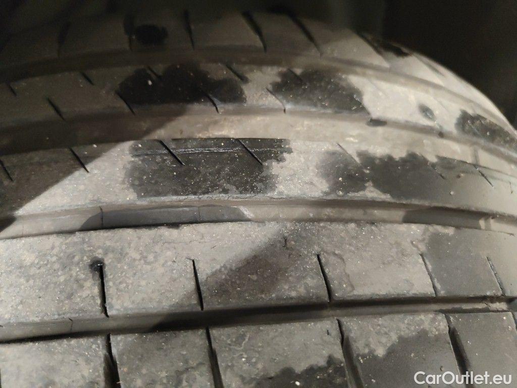 Tesla  Model 3 Tesla  Standard RWD Plus 4d #17