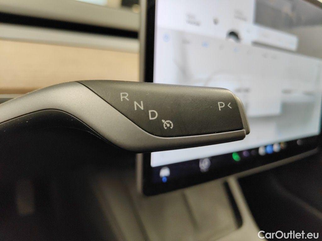 Tesla  Model 3 Tesla  Standard RWD Plus 4d #29