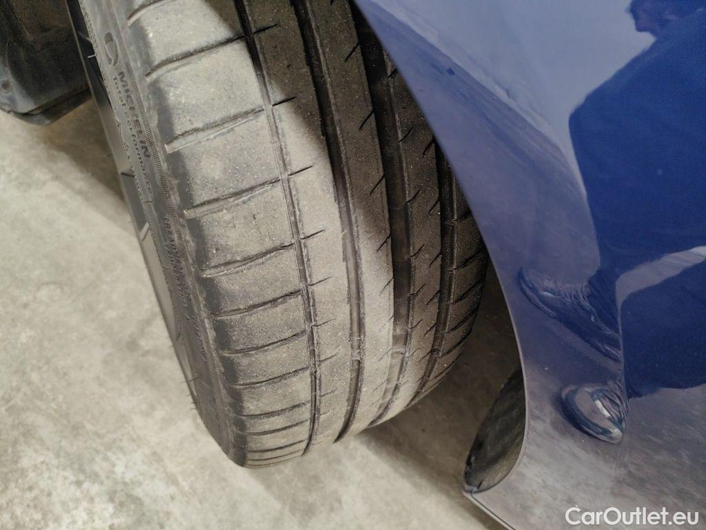 Tesla  Model 3 Tesla  Standard RWD Plus 4d #16