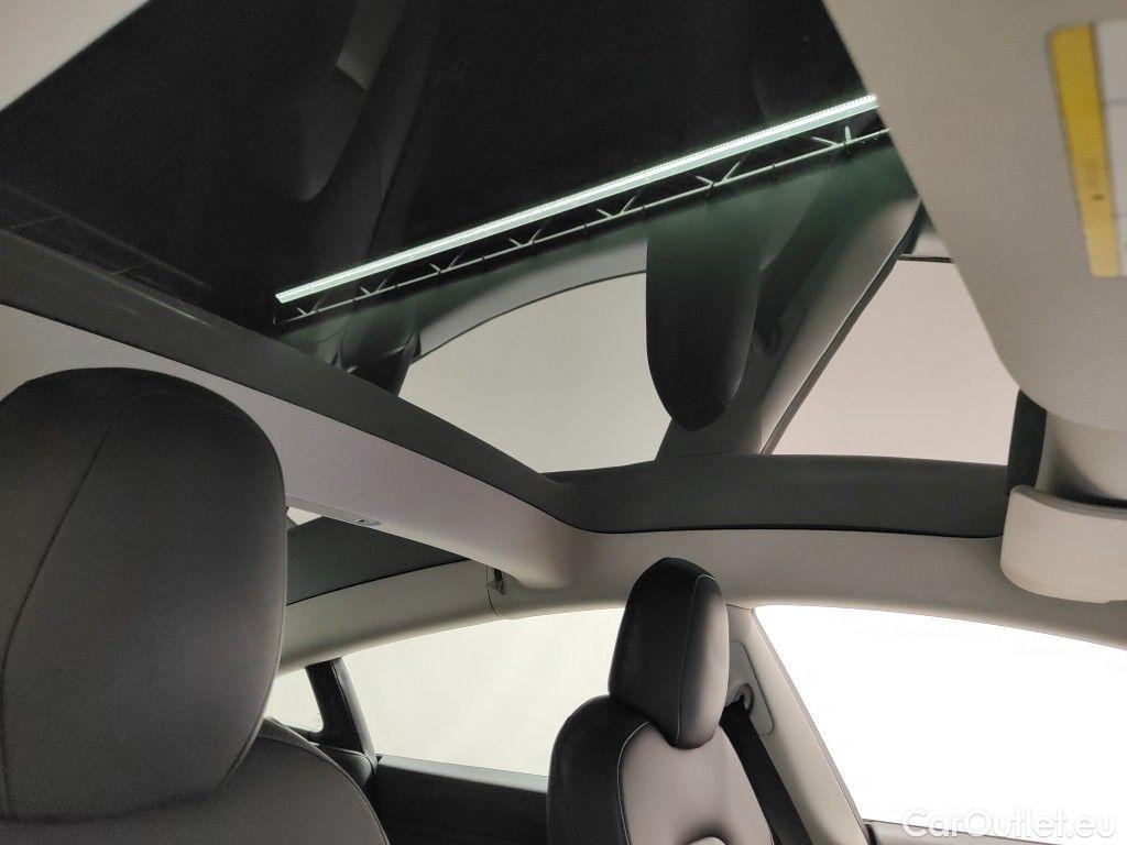 Tesla  Model 3 Tesla  Standard RWD Plus 4d #16