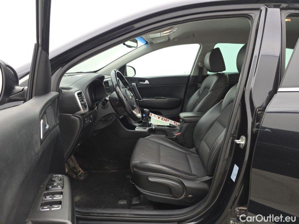 KIA  Sportage KIA  More 1.6 CRDi 115 ISG 5d #3