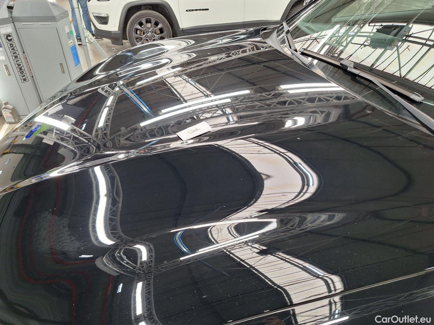 Ford  Mustang Ford,  '20 BEV, Ford  Mach-E 76kWh 190kW Standard Range AWD #43