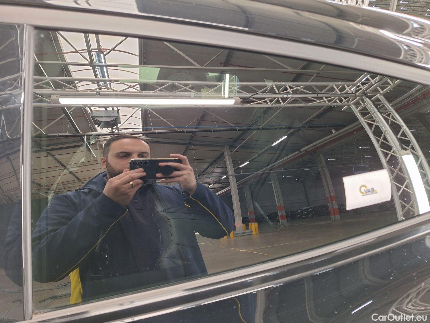 Ford  Mustang Ford,  '20 BEV, Ford  Mach-E 76kWh 190kW Standard Range AWD #37