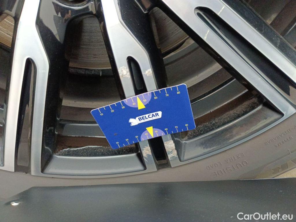 Volvo  XC60 Volvo  D4 120kW Geartronic Inscription 5d #42