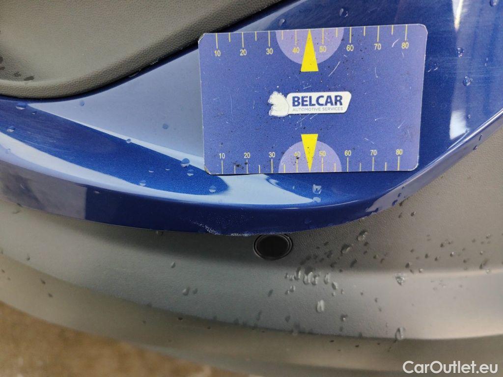 Volkswagen  ID.4 Volkswagen  77kWh Pro Life 5d #24