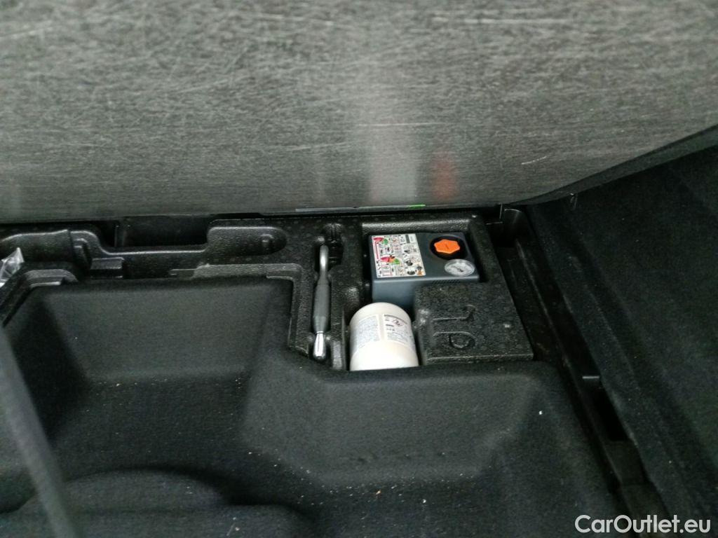 Volvo  XC60 Volvo  D4 120kW Geartronic Inscription 5d #17