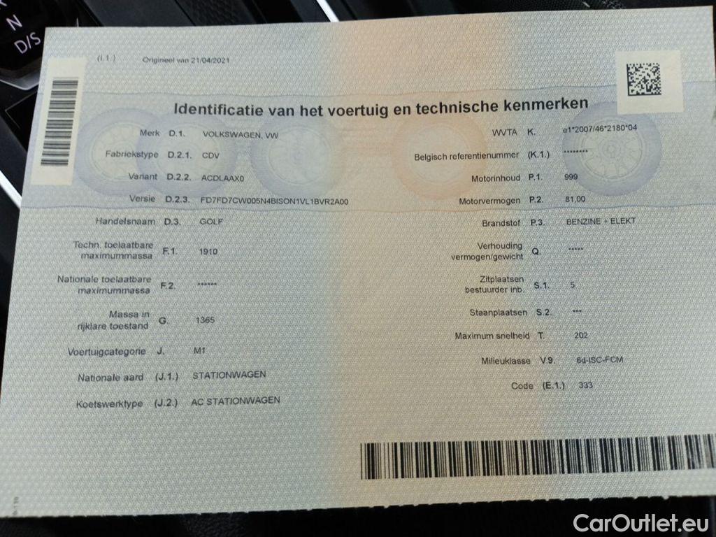 Volkswagen  Golf  Volkswagen Variant VIII 1.0 eTSI 81kW DSG Life 5d #11