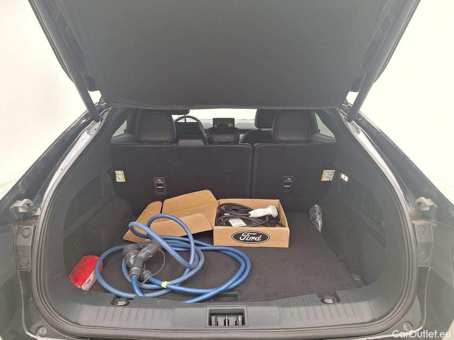 Ford  Mustang Ford,  '20 BEV, Ford  Mach-E 76kWh 190kW Standard Range AWD #7