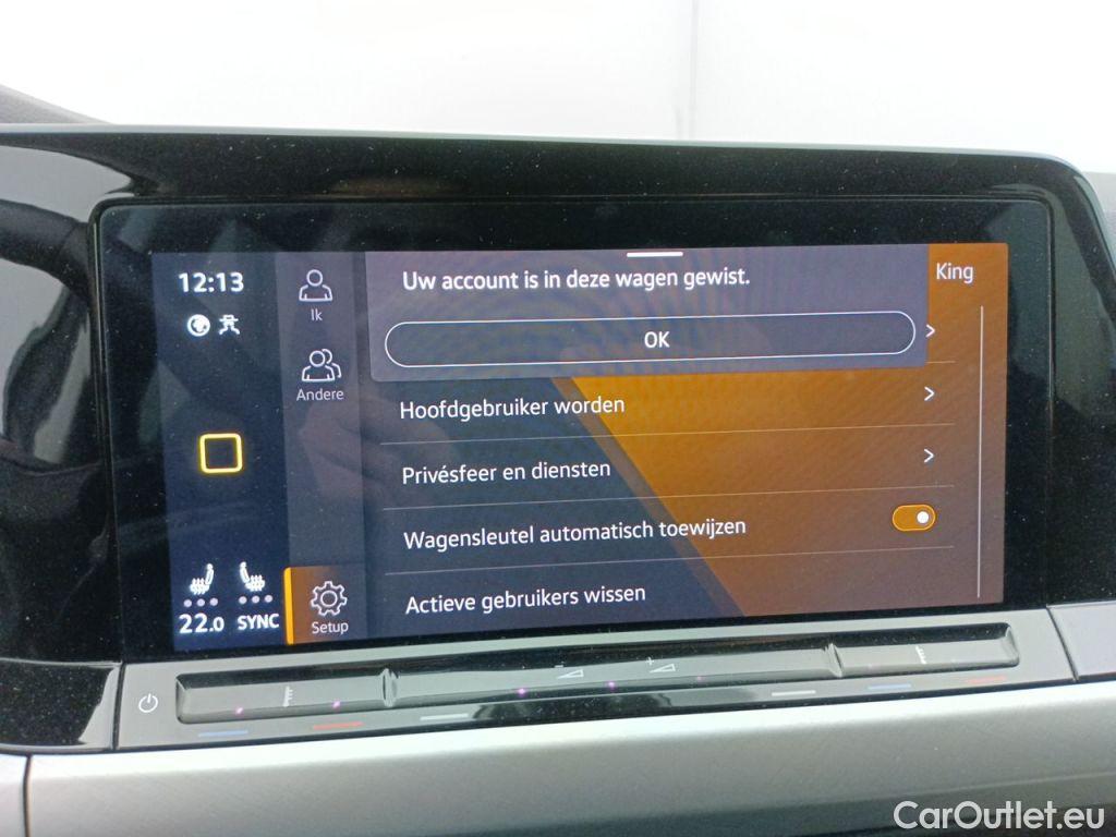 Volkswagen  Golf  Volkswagen Variant VIII 1.0 eTSI 81kW DSG Life 5d #15