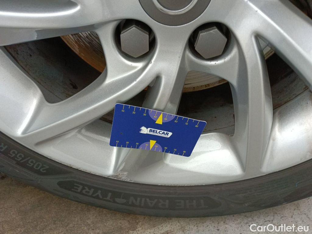 Opel  Astra Opel  Sports Tourer 1.5 Turbo D 90kW S/S Elegance Auto 5d #72