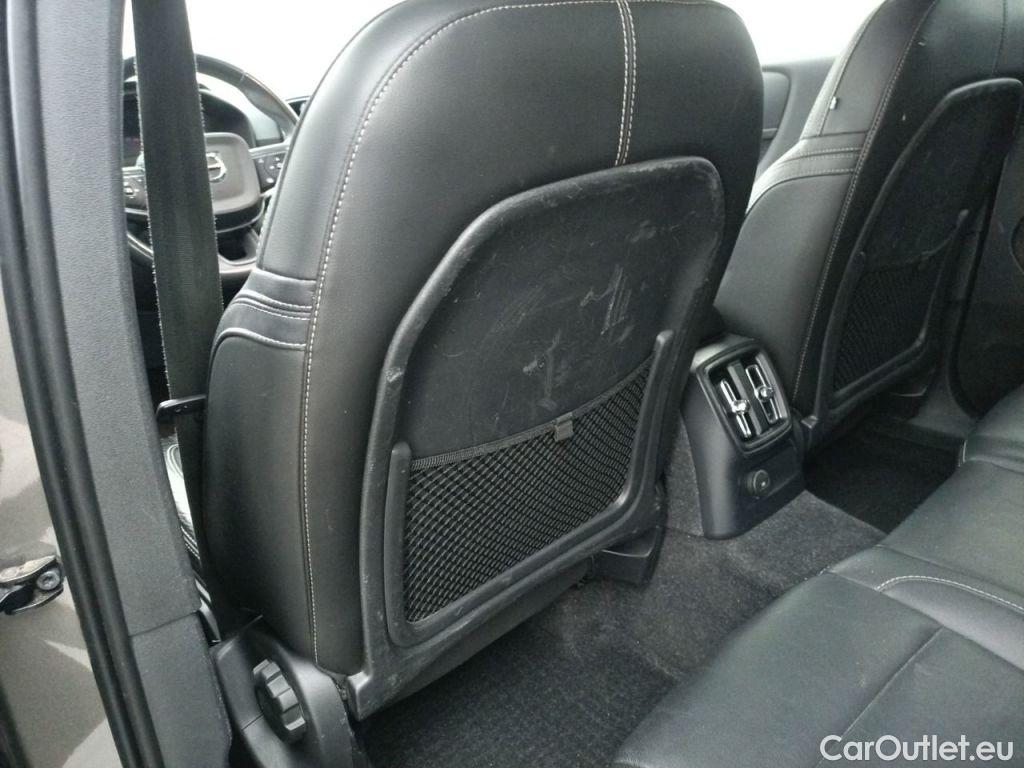 Volvo  XC 40 Volvo XC40 T4 Recharge Geartronic Inscription Expr. 5d #65