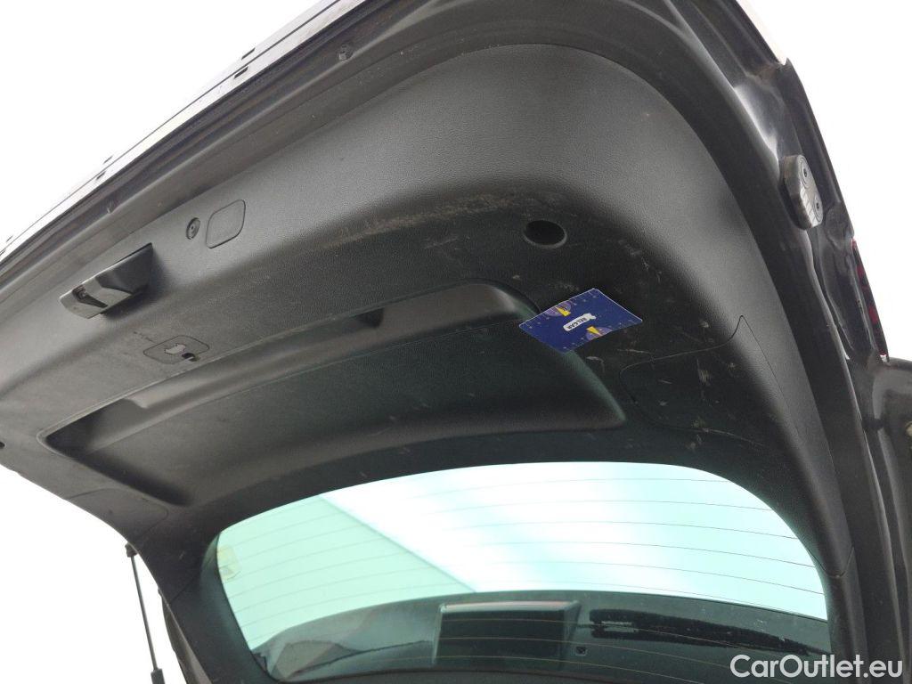 KIA  Sportage KIA  More 1.6 CRDi 115 ISG 5d #38