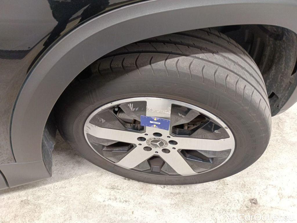 Mercedes  GLB Mercedes-Benz   180 d Business Solution 5d #70