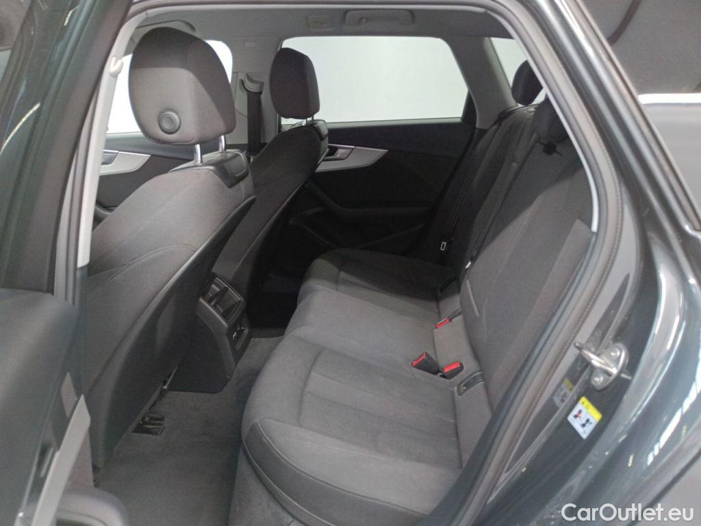 Audi  A4 Audi  Avant 2.0 30 TDi 100kW S tronic Business Ed 5d #10