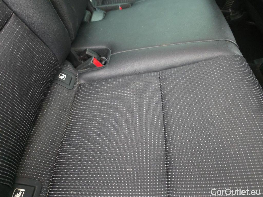 KIA  Sportage KIA  More 1.6 CRDi 115 ISG 5d #70