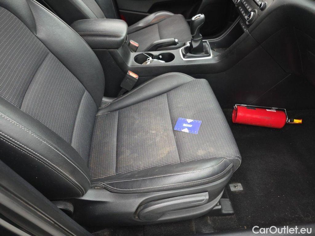 KIA  Sportage KIA  More 1.6 CRDi 115 ISG 5d #24