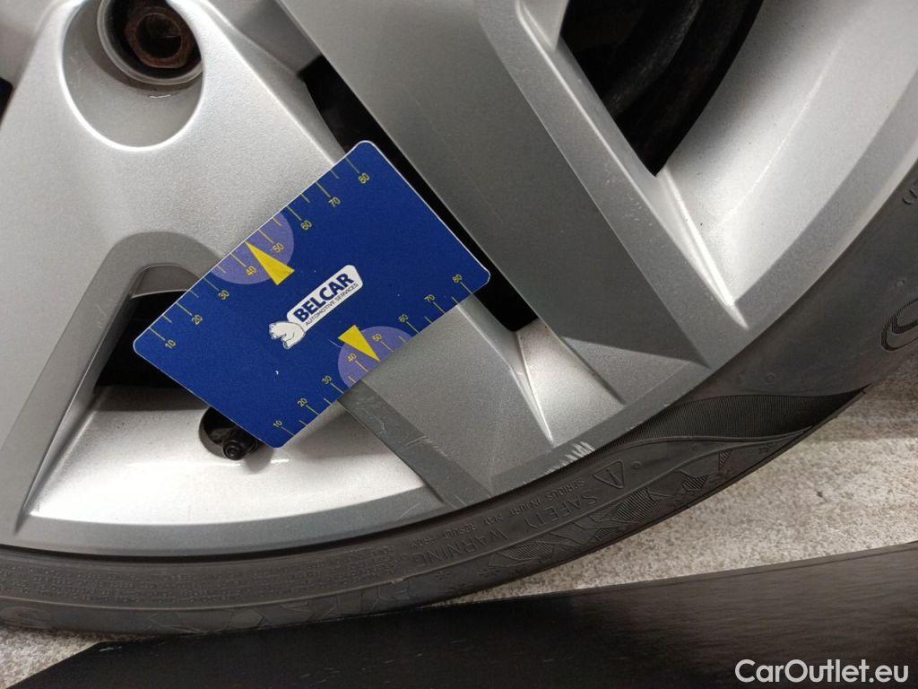 Renault  Clio Renault  TCe 90 GPF Corporate Edition 5d #52