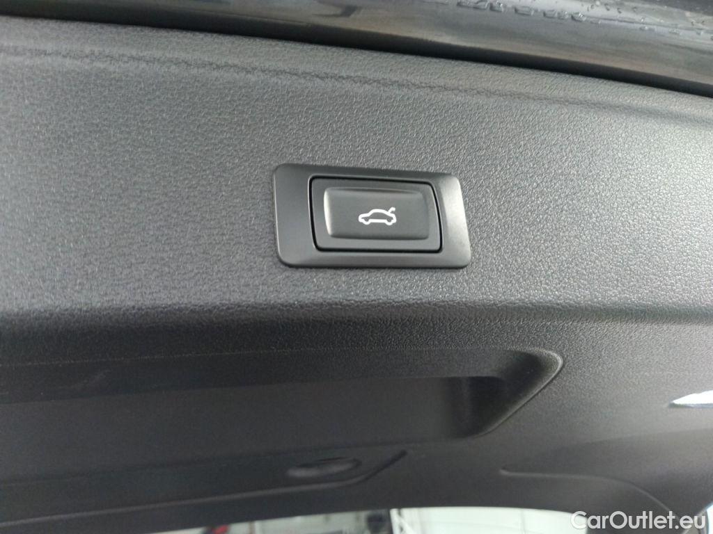 Audi  A4 Audi  Avant 2.0 30 TDi 100kW S tronic Business Ed 5d #30