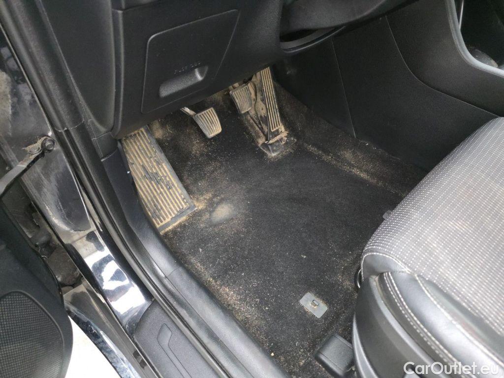 KIA  Sportage KIA  More 1.6 CRDi 115 ISG 5d #74