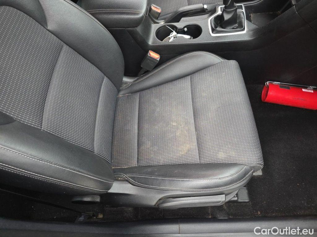 KIA  Sportage KIA  More 1.6 CRDi 115 ISG 5d #65