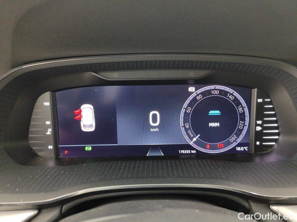 Skoda  Octavia Skoda  Combi 2.0 CRTDI 110kW DSG7 Style 5d #6