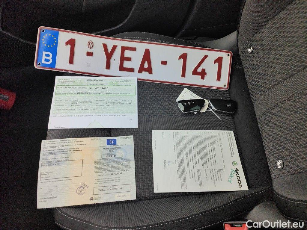 Skoda  Octavia Skoda  Combi 2.0 CRTDI 110kW DSG7 Style 5d #4